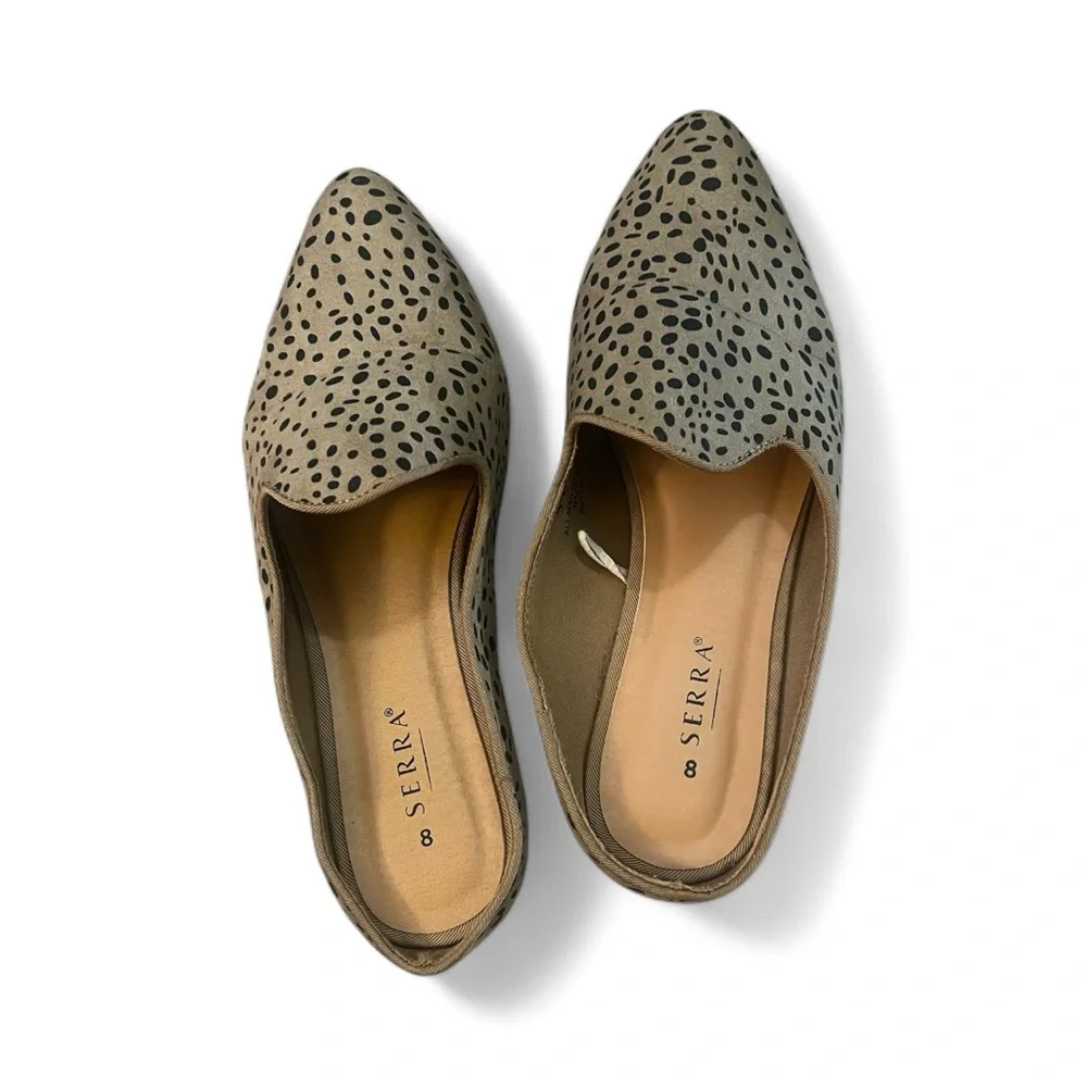 Serra Women's Black and Tan Patterned Loafers